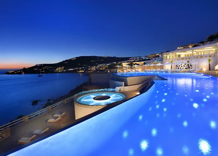 瓦纳卡spa度假酒店 5*