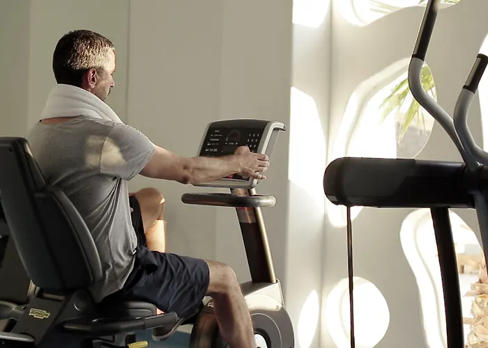 瓦纳卡spa度假酒店 5*