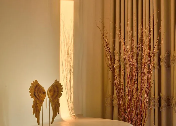 Ξενοδοχείο Anax And 5*